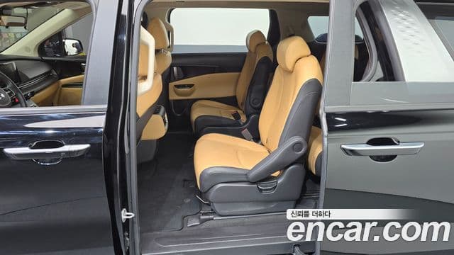 Kia Carnival 4세대 Prestige, 2021 11