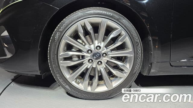 Kia K7 Premier Noblesse, 2020 все фото