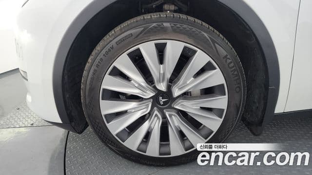 Tesla модель Y Long Range AWD, 2024 все фото