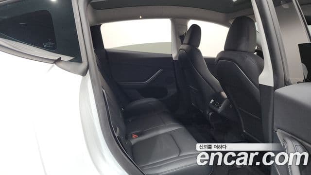 Tesla модель Y Long Range AWD, 2024 12