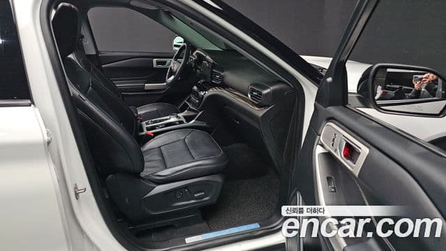Ford Explorer 6세대 2.3 Limited 4WD, 2023 10