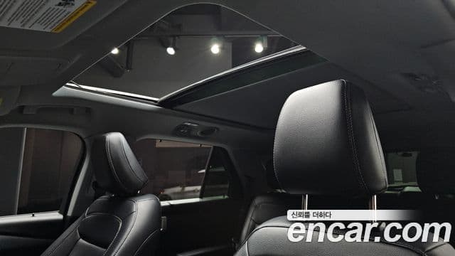 Ford Explorer 6세대 2.3 Limited 4WD, 2023 16