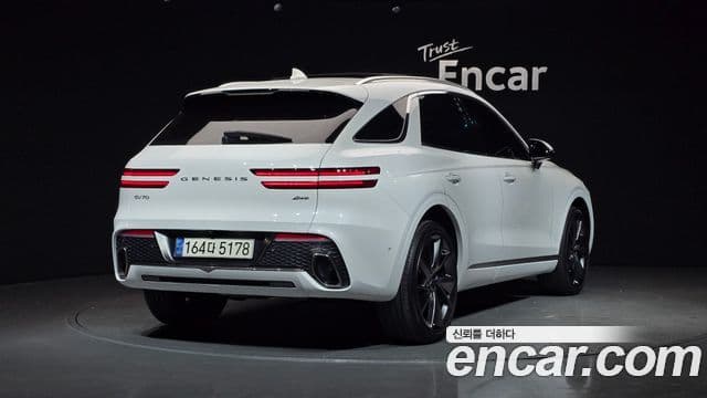 Genesis GV70, 2021 2