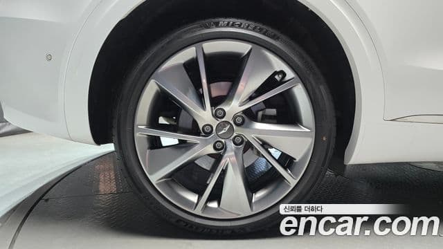 Genesis GV70, 2021 все фото