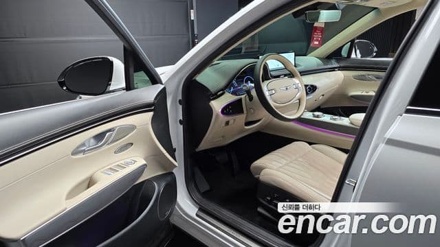 Genesis GV70, 2021 11