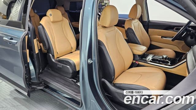 Kia Carnival 4세대 Signature, 2021 10