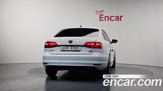 Volkswagen New Jetta 6세대, 2015 4