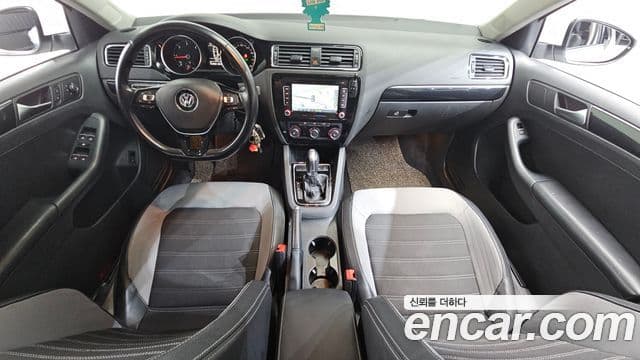 Volkswagen New Jetta 6세대, 2015 7