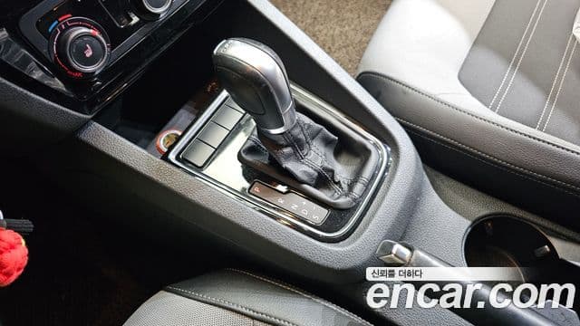 Volkswagen New Jetta 6세대, 2015 9