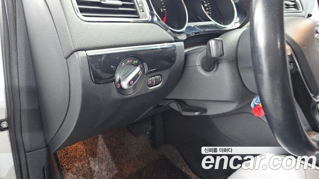 Volkswagen New Jetta 6세대, 2015 14