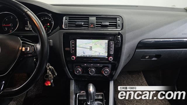 Volkswagen New Jetta 6세대, 2015 15