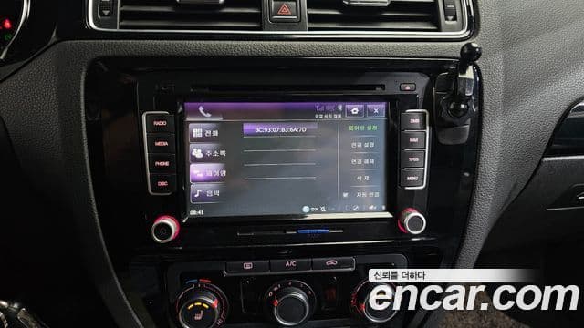 Volkswagen New Jetta 6세대, 2015 17