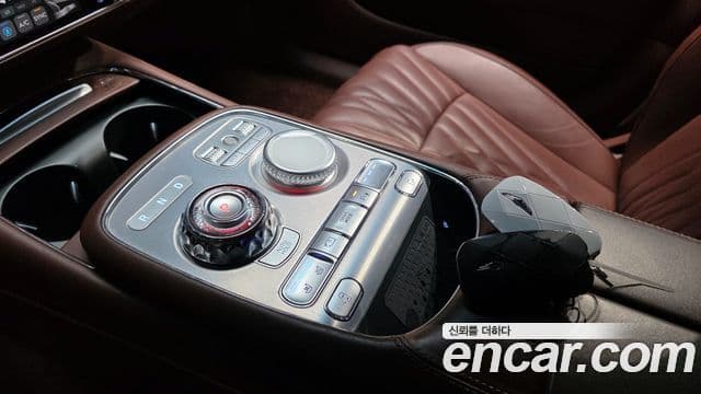 Genesis G90 (RS4) бензин 3.5 турбо AWD, 2022 9