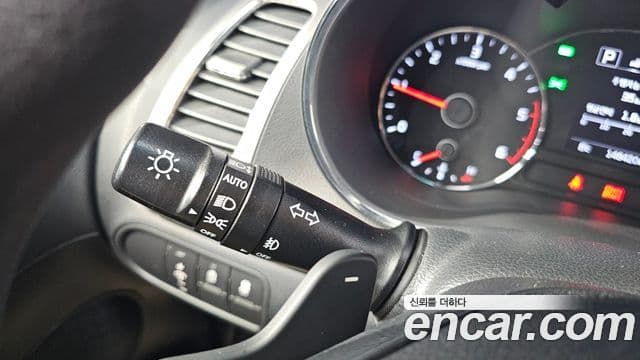 Kia The / новый New K3 дизель Deluxe, 2016 17