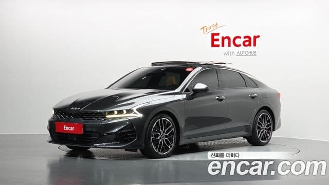 Kia K5 3세대 Signature, 2022 1