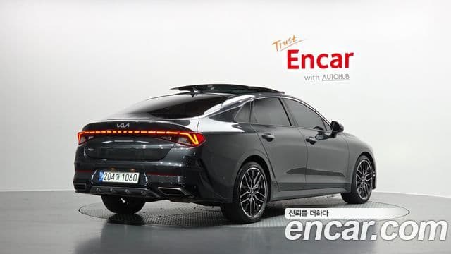 Kia K5 3세대 Signature, 2022 2