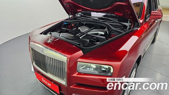Rolls-Royce Cullinan, 2023 6