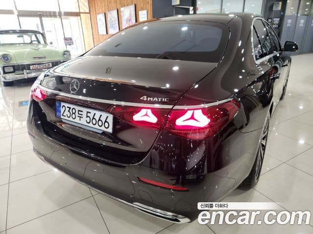 Mercedes-Benz E-класс W214 Exclusive, 2025 2