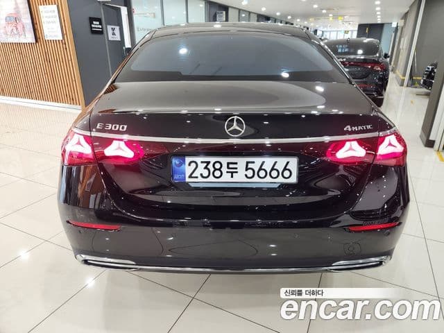Mercedes-Benz E-класс W214 Exclusive, 2025 4