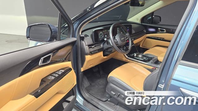 Kia Carnival 4세대 Signature, 2023 10