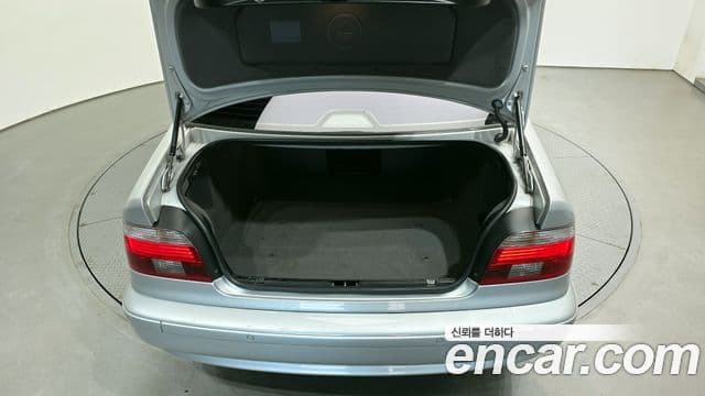 BMW 5시리즈 E39, 2002 20