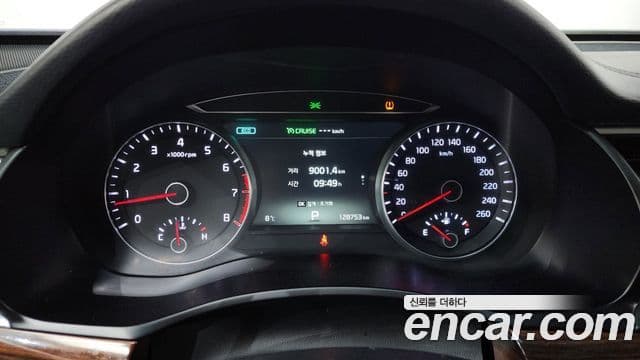 Kia All New K7 3.0 LPI Prestige (арендный автомобиль), 2018 8