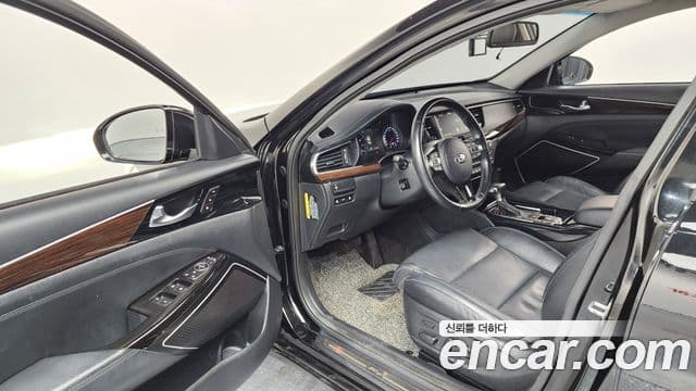 Kia All New K7 3.0 LPI Prestige (арендный автомобиль), 2018 10