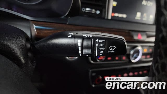 Kia All New K7 3.0 LPI Prestige (арендный автомобиль), 2018 15