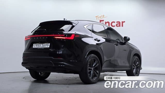 Lexus NX350h 2세대 Premium, 2023 2
