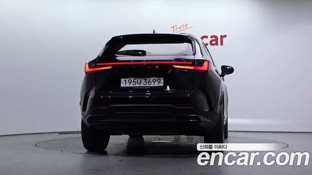 Lexus NX350h 2세대 Premium, 2023 4