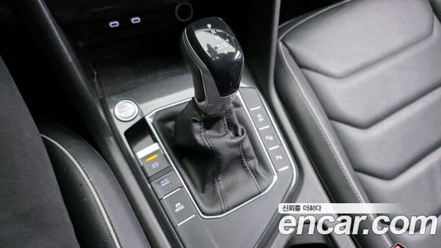 Volkswagen Tiguan 2세대 Premium, 2021 9