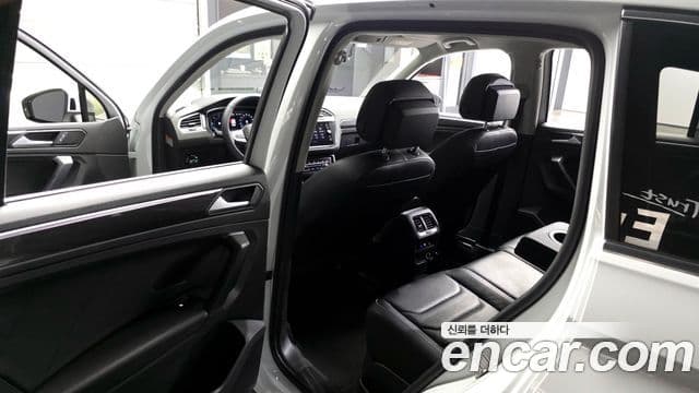 Volkswagen Tiguan 2세대 Premium, 2021 11