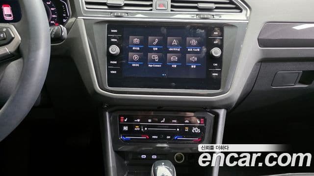 Volkswagen Tiguan 2세대 Premium, 2021 17