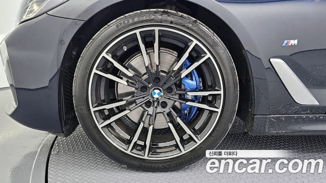 BMW 5시리즈 (G30) 520i M Sport, 2022 все фото