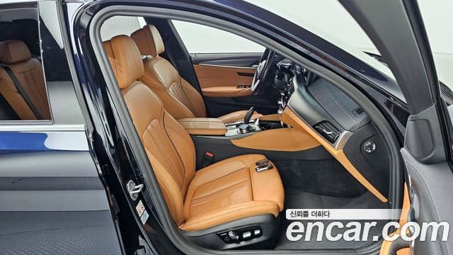 BMW 5시리즈 (G30) 520i M Sport, 2022 12