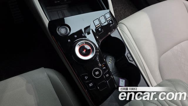 Kia Sportage 5세대 гибрид Signature 2WD, 2022 9