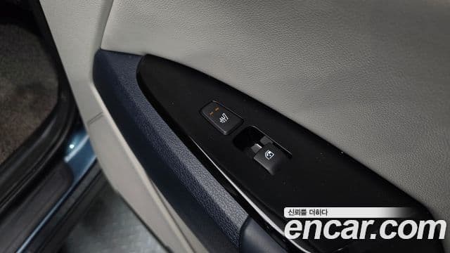 Kia Sportage 5세대 гибрид Signature 2WD, 2022 17