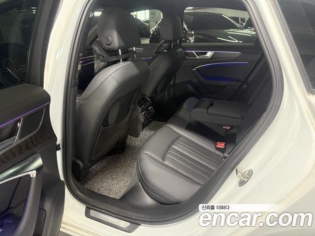 Audi A6 (C8) Premium, 2023 10