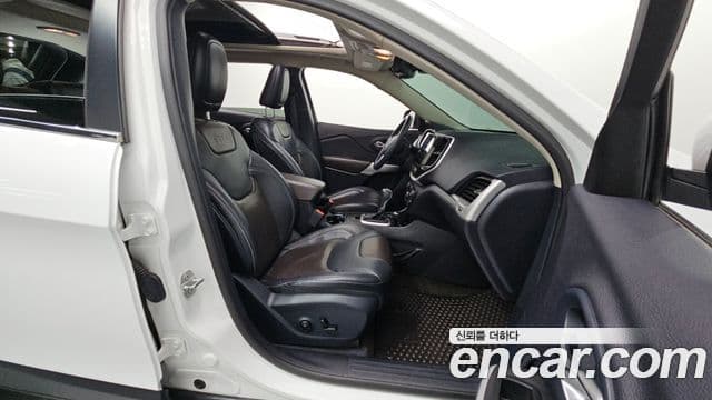 Jeep Cherokee(KL) 2.2 дизель Limited 4WD, 2017 11