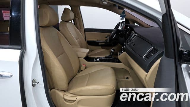 Kia All New Carnival Prestige, 2018 10