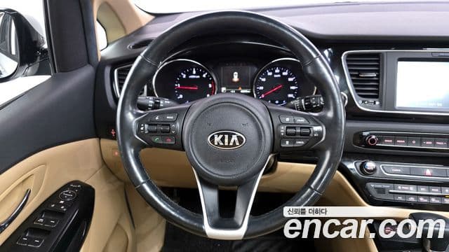 Kia All New Carnival Prestige, 2018 14