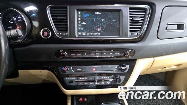 Kia All New Carnival Prestige, 2018 15