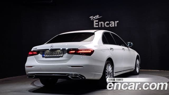 Mercedes-Benz E-класс W213 Exclusive, 2022 2