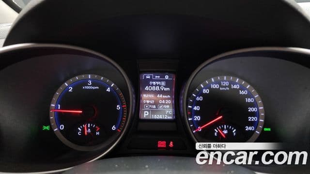 Hyundai Santa Fe DM Premium, 2015 8