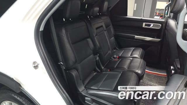 Ford Explorer 6세대 2.3 Limited 4WD, 2022 11