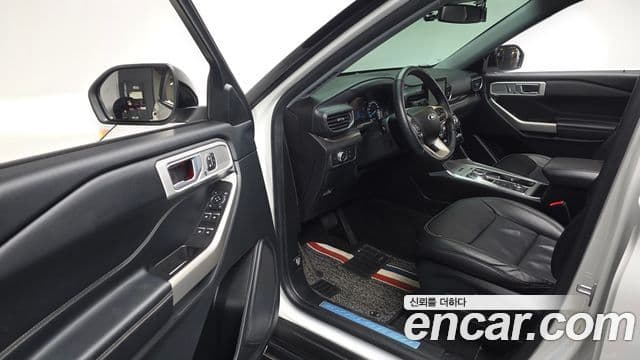 Ford Explorer 6세대 2.3 Limited 4WD, 2022 12