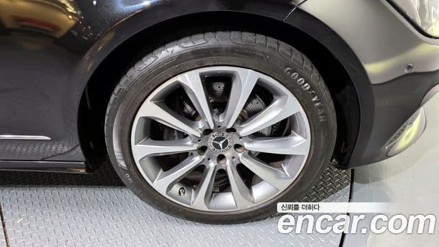 Mercedes-Benz CLS-класс W218 CLS250 d 4MATIC, 2017 все фото