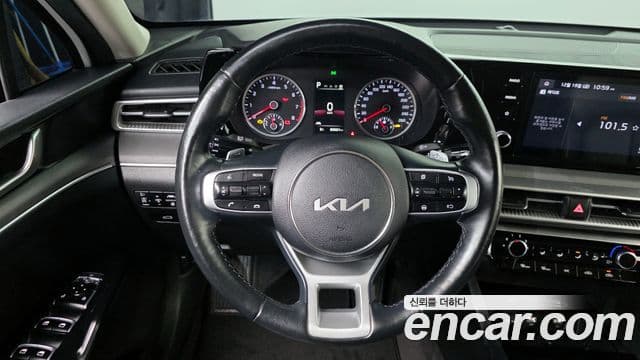 Kia K5 3세대 Standard, 2023 17