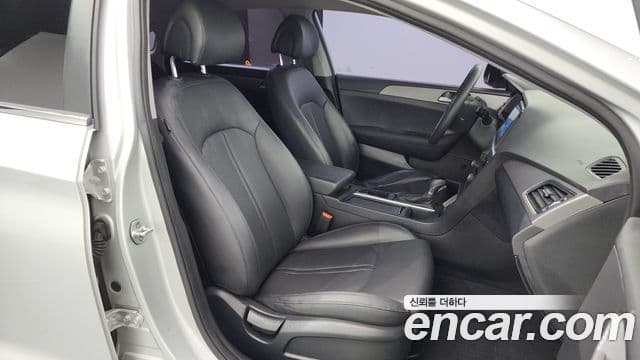 Hyundai LF Sonata Modern, 2016 11