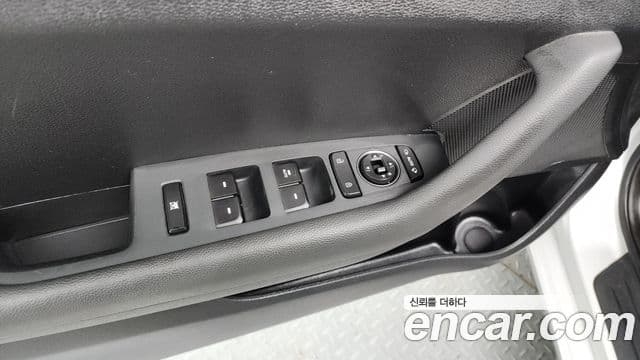 Hyundai LF Sonata Modern, 2016 17